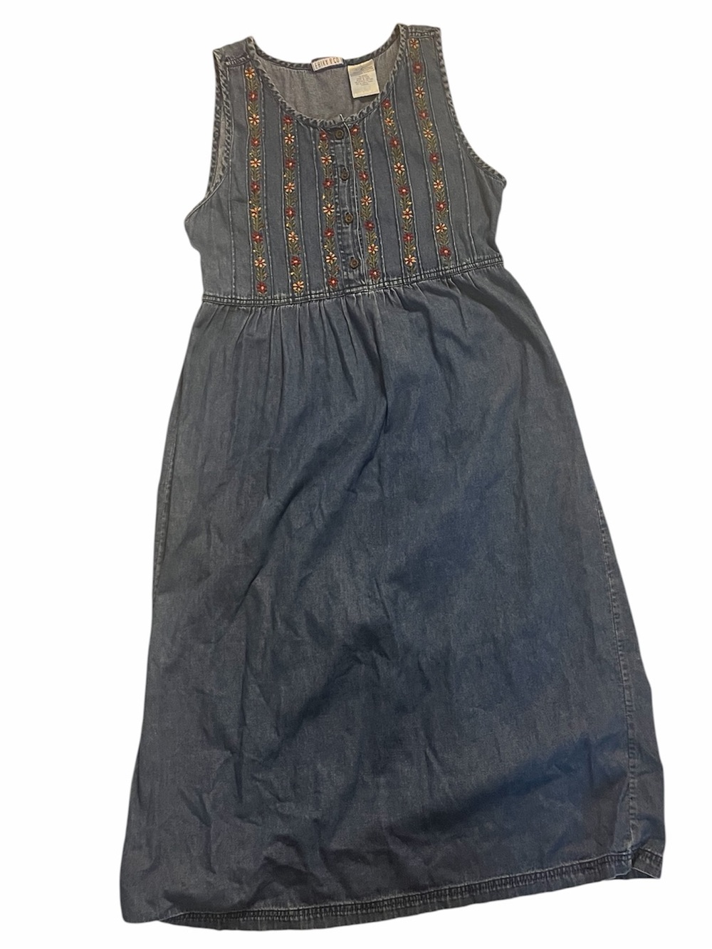 Vintage Erika & Co | Embroidered Sleeveless Denim Prairie Cottagecore Midi Dress